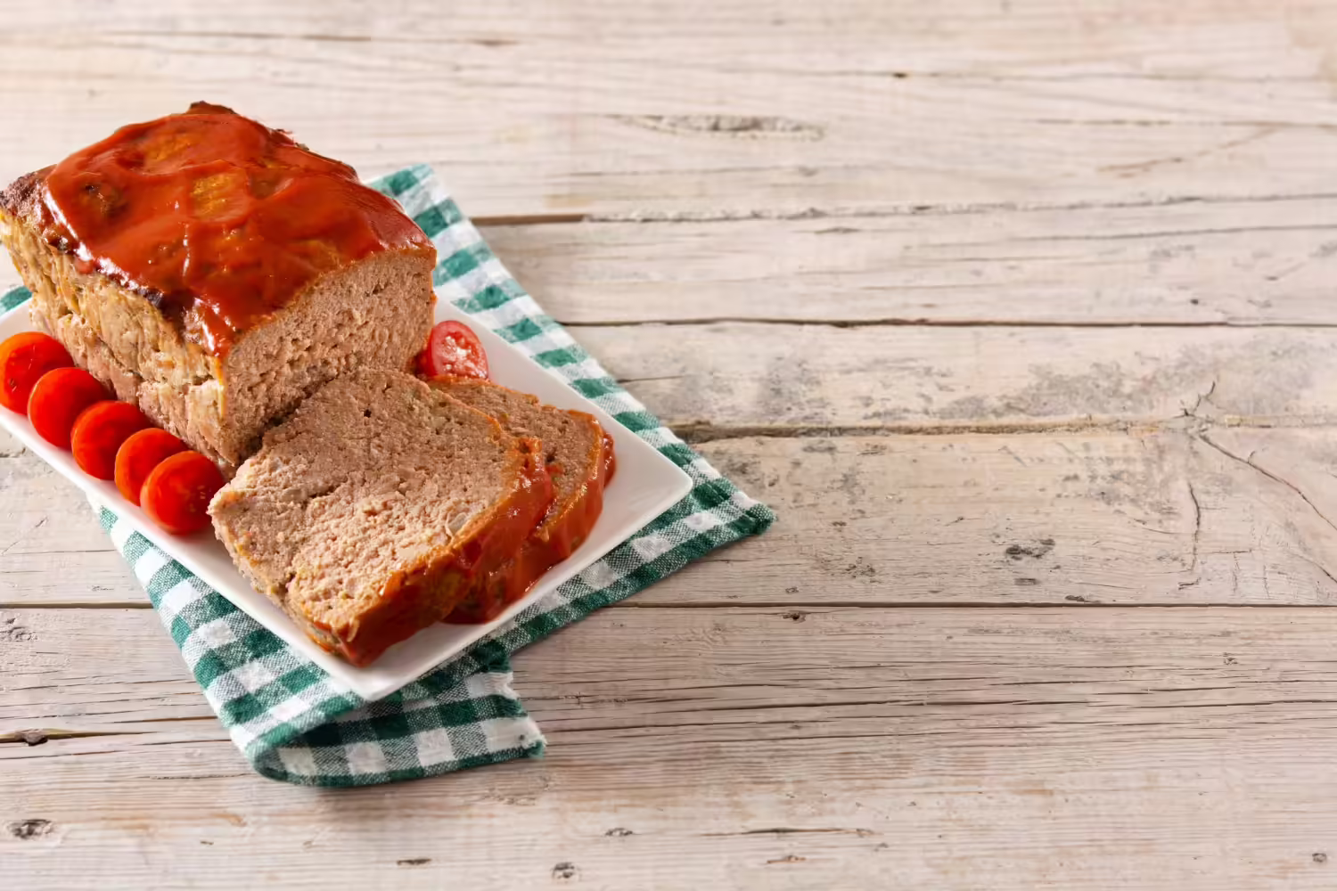 Classic Homemade Meatloaf Recipe
