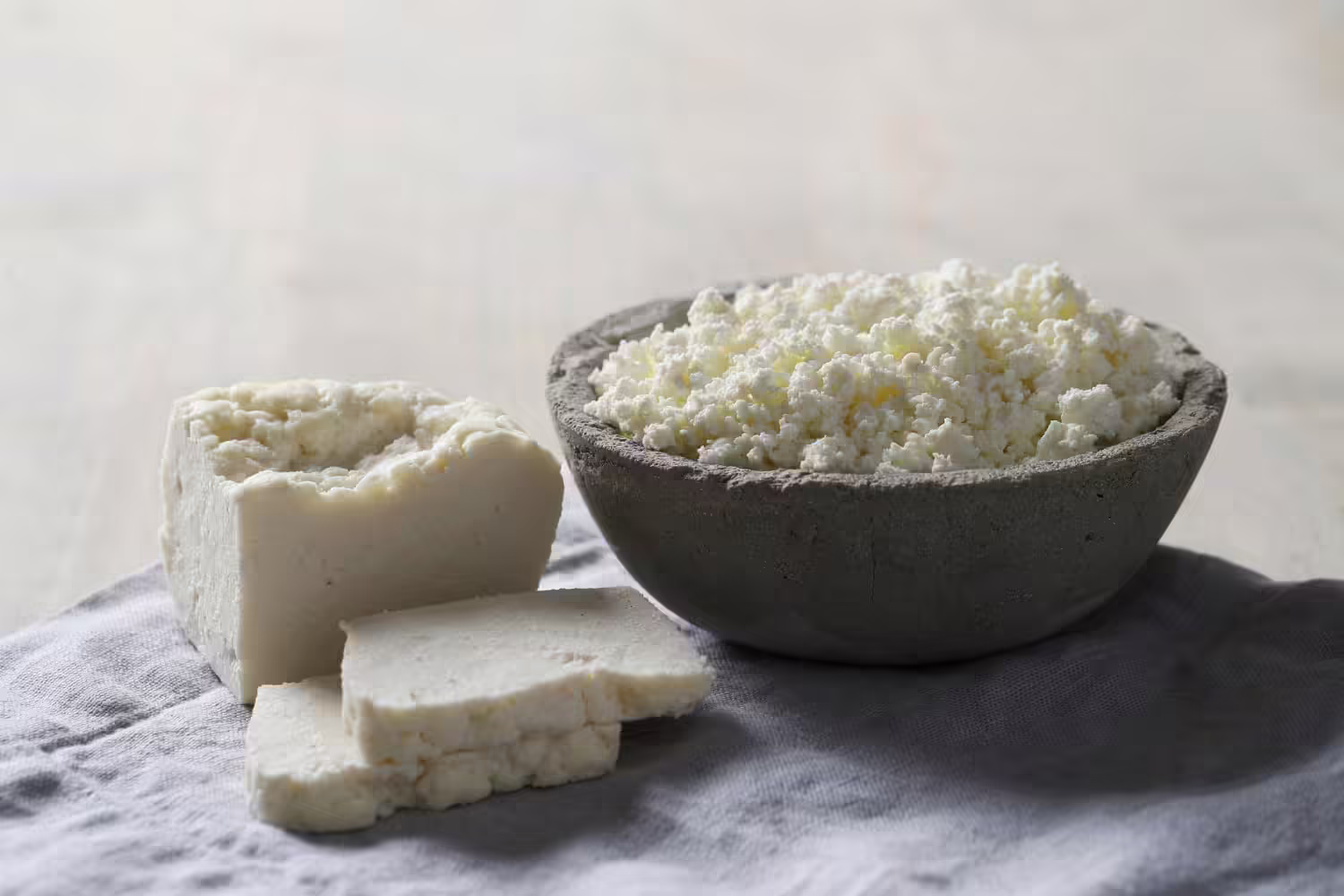 What to replace ricotta with in lasagna?